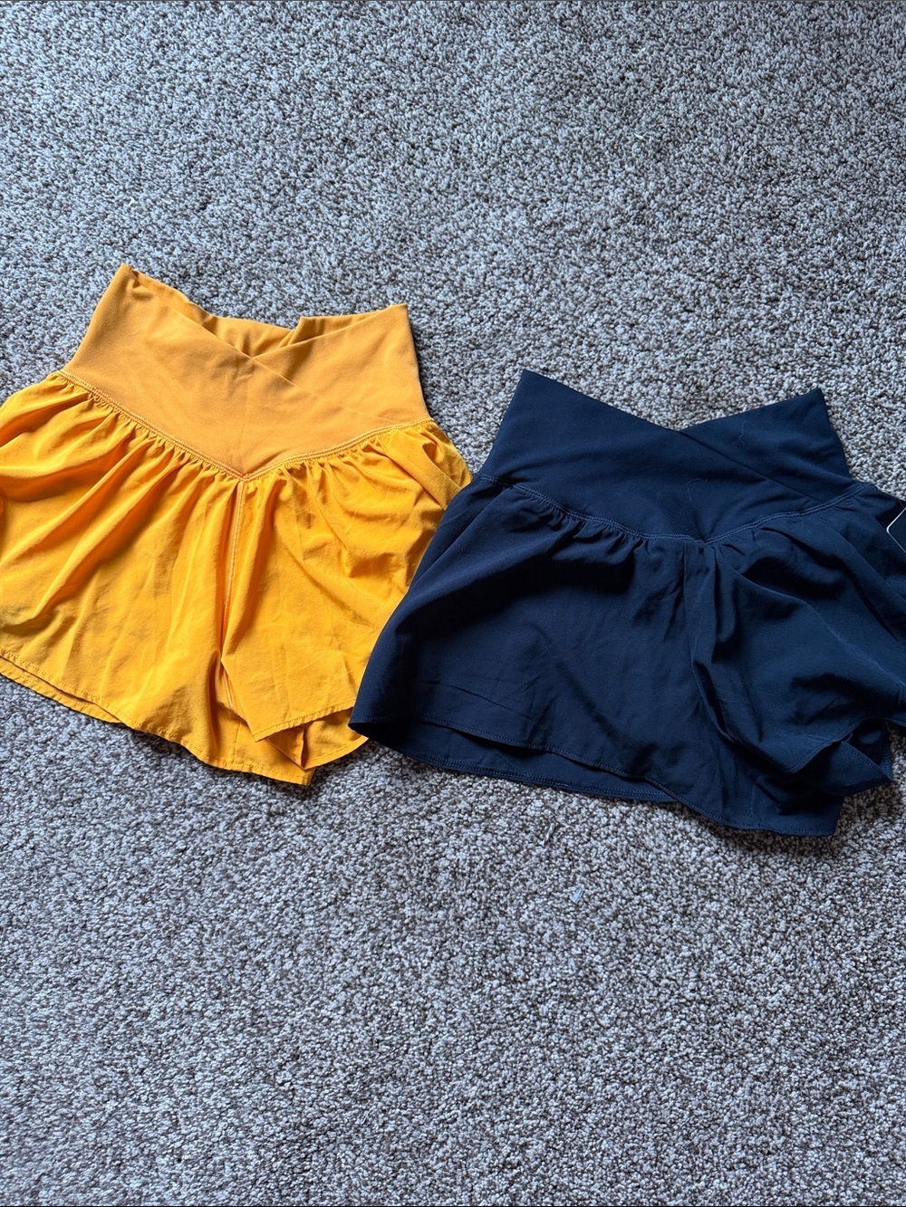 aerie High-Waist Flow Skorts in Mustard Yellow and Black
